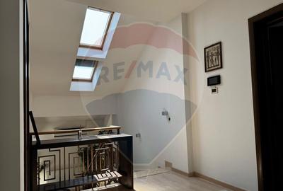 Casă cu 5 camere cu Canalizare în Preajba - 7