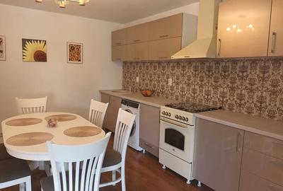 Apartament cu 2 camere semidecomandat în Galata - 1