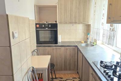 Apartament cu 2 camere decomandat în Micro 15 - 7