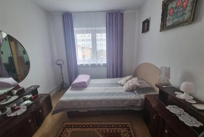 Apartament cu trei camere Apartament cu trei camere - 9