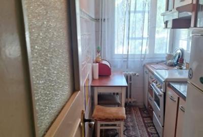 3 Camere Semidecomandat , Tomis Nord , Dobrila Eugeniu,0/4,  53mp - 6