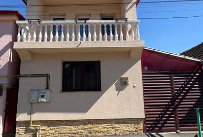 Casă cu 3 camere în Iosia - 1