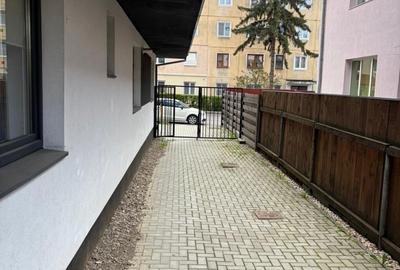 Apartament cu 3 camere semidecomandat, mobilat în Gemenii - 13