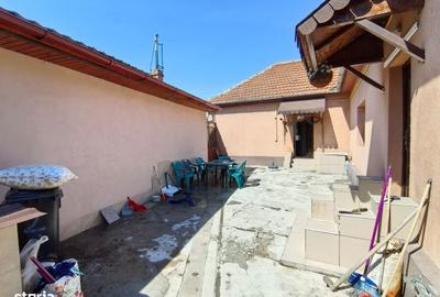 Casă cu 4 camere în Ghiroda - 13