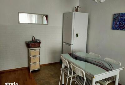 Apartament cu 2 camere decomandat, mobilat în Sălăjan