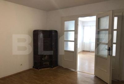 De vanzare, casa in Schei - 6