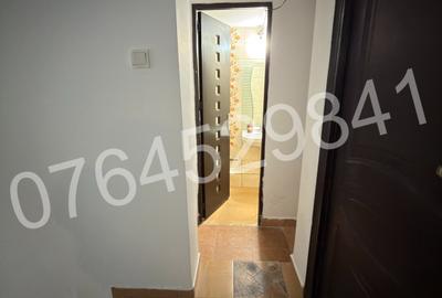 Vanzare garsoniera zona Hala Traian-Calea Călărasilor,Str. Traian 87 - 13