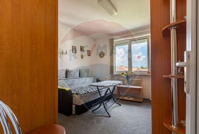 Apartament cu 3 camere decomandate, langa liecul SNG - 6