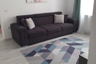 Apartament cu 3 camere semidecomandat în Central - 2