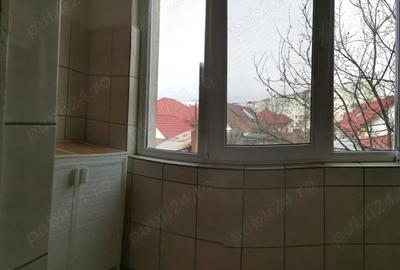 Apartament cu 2 camere decomandat în Central - 5