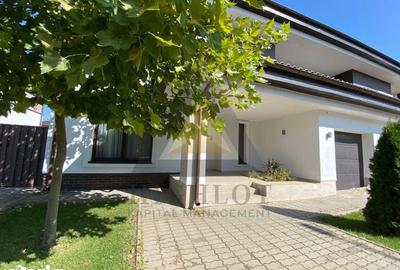 Casă cu 10 camere cu Teren 755 Mp în Central - 2