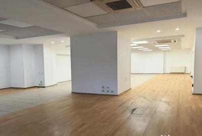 Spațiu comercial, de 230 mp, în Drumul Taberei - 2