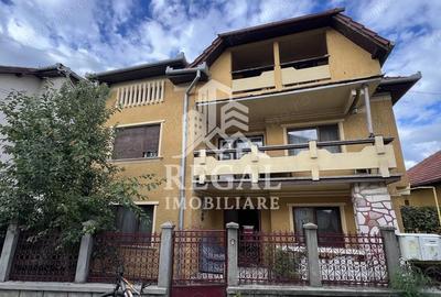 Casa de vanzare construc?ie solida ?i spa?ioasa - 1