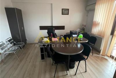 Birou, de 115 mp, în Central - 4