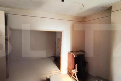 Casă cu 4 camere cu Teren 1000 Mp în Central - 15