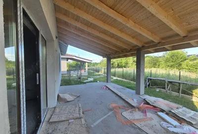 Casă cu 4 camere în Central - 8