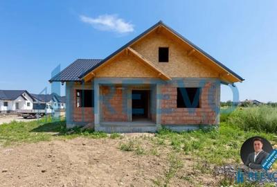 Casă cu 3 camere cu Teren 400 Mp în Hemeiuș - 5