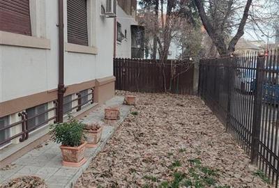 Garsonieră nedecomandată în Primăverii - 13