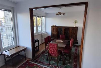 Apartament cu 3 camere nedecomandat în Central - 2