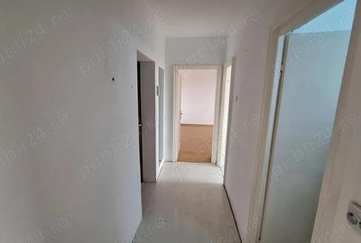 Apartament de vanzare in Constanta, Gara - 2 camere decomandat - 9