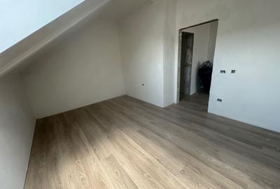 Apartament cu 2 camere decomandat în Freidorf - 19