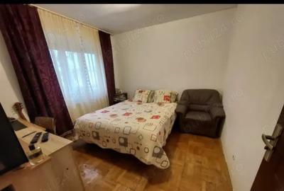 Vanzare apartament 3 camere
