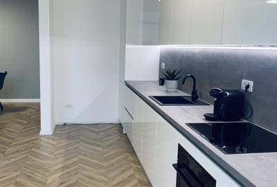Apartament cu 2 camere decomandat, mobilat în Circumvalațiunii - 4