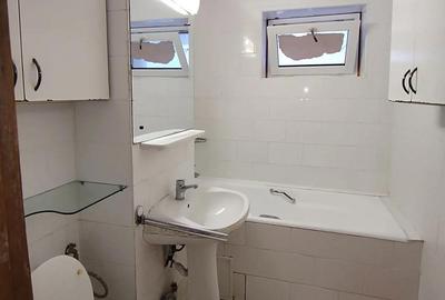 Ap. 4 cam D, Et. 1,langa Hala Centrala - 7