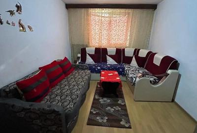 De vanzare garsoniera etaj 1 mobilata 15.200e - 3