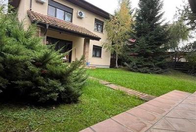 VILA SPLENDIDA IN PARADISUL VERDE - TEREN 583 MP - 4 CAMERE - 2