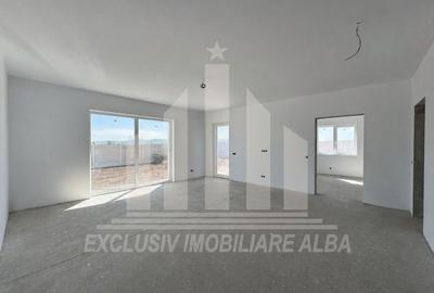 Casă individuală cu 3 camere cu Canalizare în Micești - 2