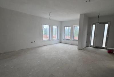 Casă cu 7 camere cu Teren 150 Mp în Rădăuți - 16