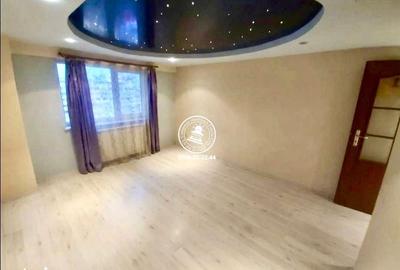 Apartament cu 3 camere în Tudor Vladimirescu