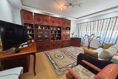 Apartament cu 3 camere decomandat în Tomis Nord - 3