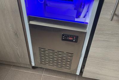 Spațiu comercial, de 20 mp, în Central - 4