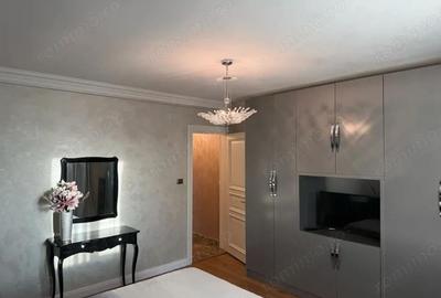 Casă cu Teren 800 Mp în Central - 9