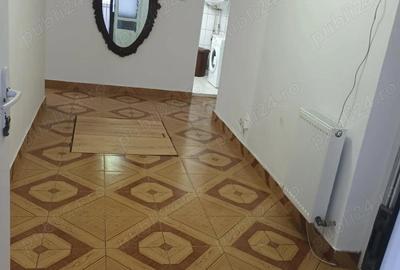 Inchiriez casa cu 3 camere - 2