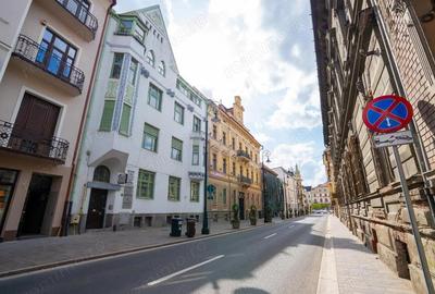 Spațiu comercial, de 1,146 mp, în Ultracentral - 4