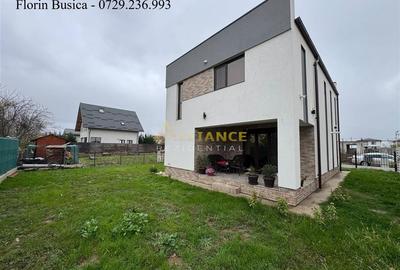 Casă individuală cu 4 camere cu Teren 325 Mp în Berceni - 1