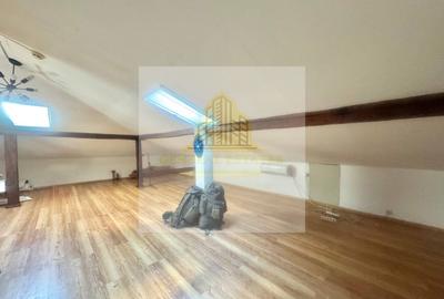 Casă individuală cu 6 camere cu Canalizare în Central - 24