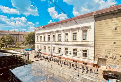 Apartament cu 3 camere semidecomandat, mobilat în Ultracentral - 1