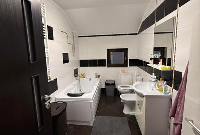 Casă individuală cu 5 camere cu Canalizare în Valea Adâncă - 17