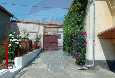 Casa langa Viscri de vanzare/schimb cu ap 2 cam Brasov - 13