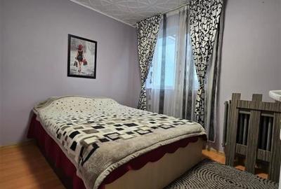 Etaj 2 - Podu Ros Lic. Racovita, 2 camere mobilat, liber - 1