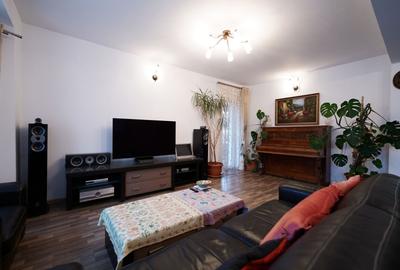 Vila 4 camere, curte 300mp, Cartier Azur, Pipera - 9