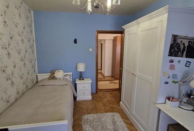 Apartament cu 4 camere decomandat în Ștefan cel Mare - 10