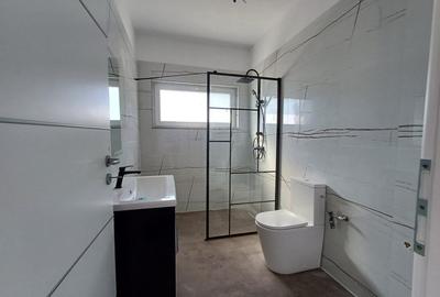 Casă individuală cu 4 camere cu Canalizare în Miroslava - 1