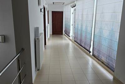 Casă cu 4 camere cu Teren 220 Mp în Blejoi - 2