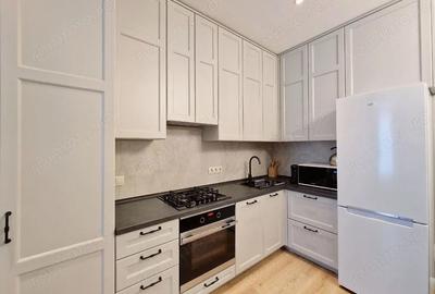 Apartament cu 2 camere semidecomandat în Baicului