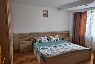 Apartament 3 camere zona Zavoi - 6